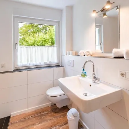 Haus An Der Lenne Apartment *