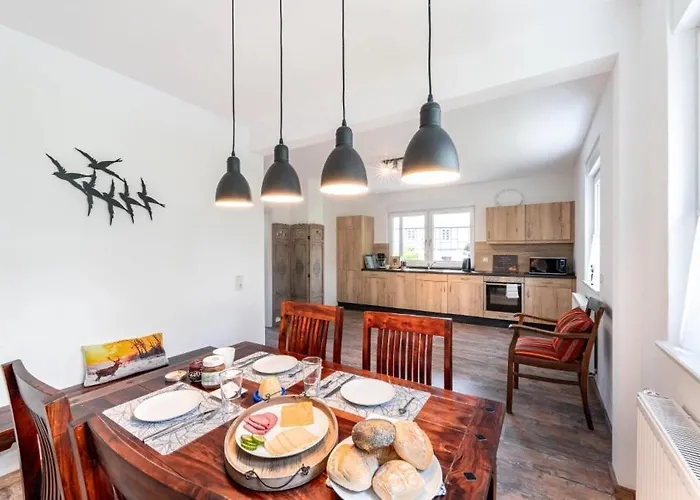 Haus An Der Lenne 公寓